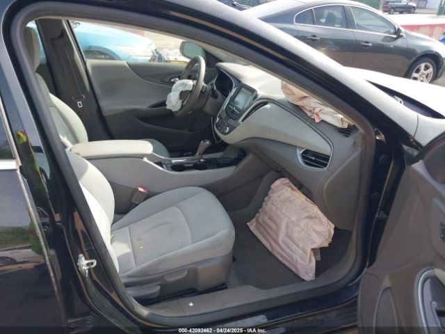 1G1ZB5STXJF164501 Chevrolet Malibu 1ls