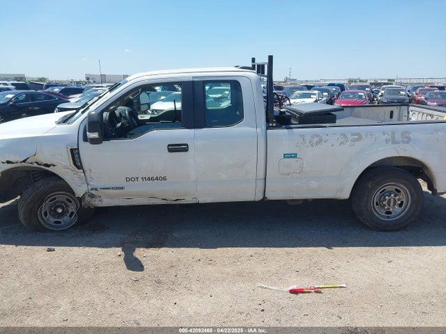 Ford 2022 2022 1FT7X2AT9NEF22909 Image 14