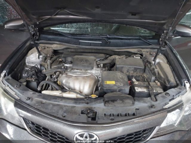 4T1BF1FK9EU403895 Toyota CAMRY SE