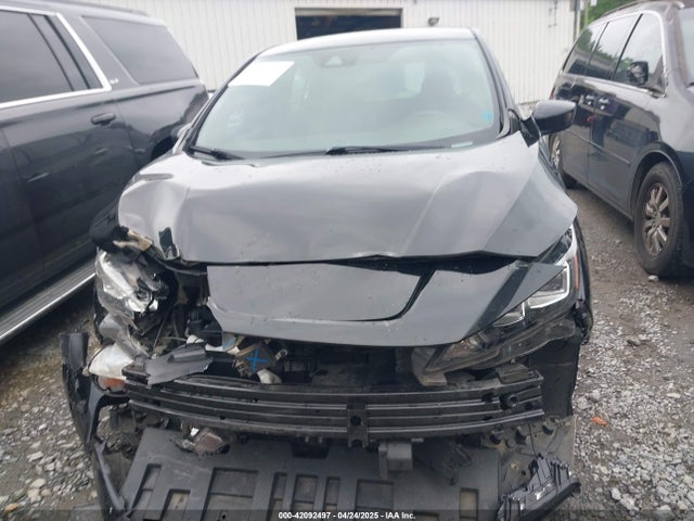 1N4AZ1CP8JC303025 Nissan LEAF SV