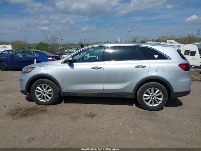 5XYPGDA51KG571442 KIA Sorento 3.3l Lx