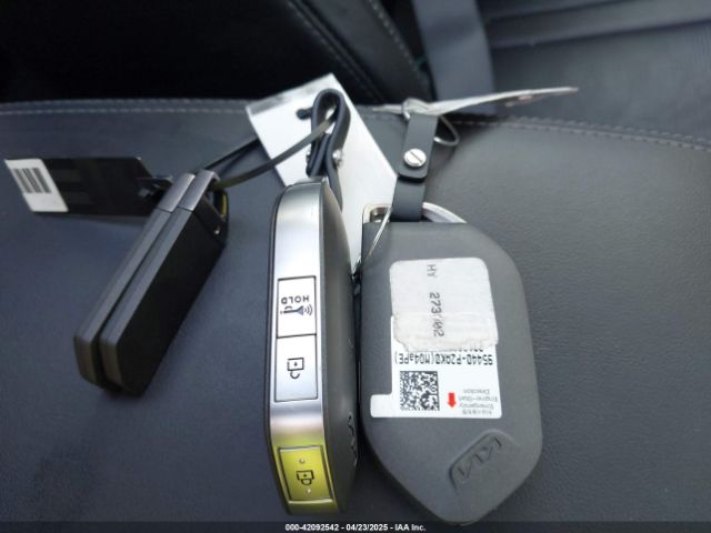 5XYRL4JCXRG273002 KIA SORENTO S