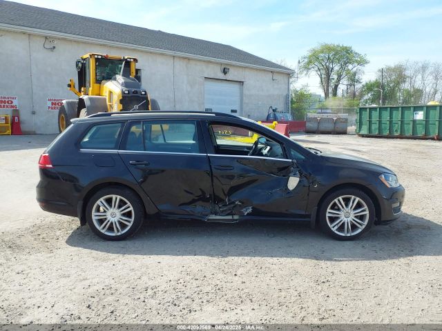 3VWFA7AU7FM520202 Volkswagen Golf Sportwagen Tdi Se 4-door