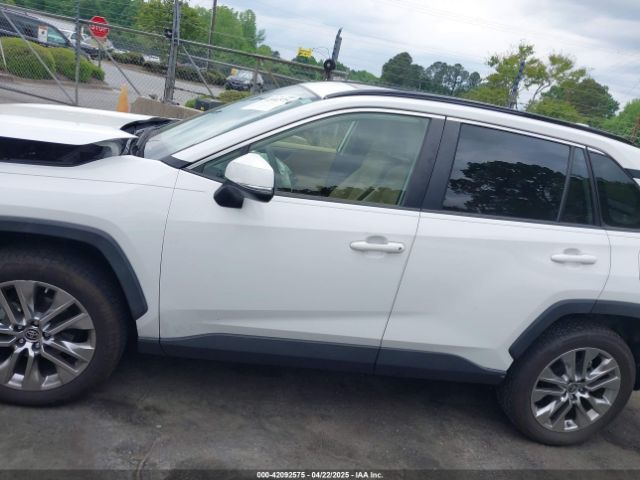 JTMA1RFV9KD044650 Toyota Rav4 Xle Premium