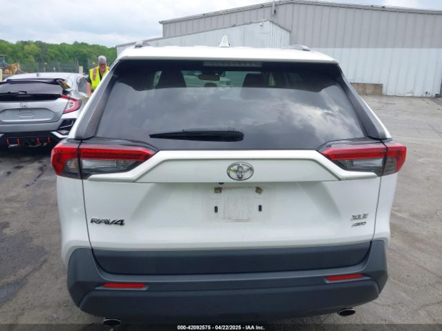 JTMA1RFV9KD044650 Toyota Rav4 Xle Premium