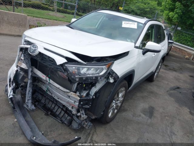 JTMA1RFV9KD044650 Toyota Rav4 Xle Premium
