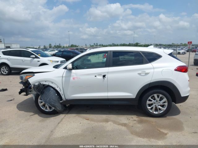 KM8J23A45LU102453 Hyundai TUCSON SE