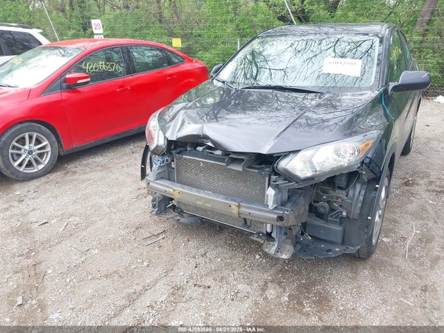 3CZRU6H33GM727860 Honda HR-V LX