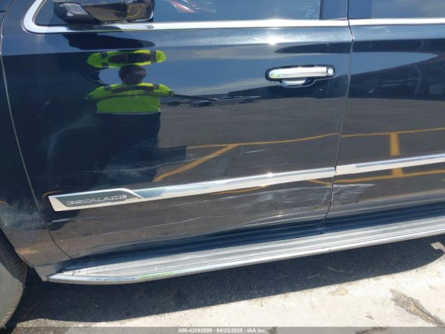 1GYS3HKJ5HR216903 Cadillac Escalade Esv Luxury
