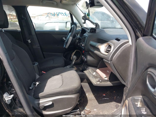 ZACCJABB2HPG07439 Jeep Renegade Latitude Fwd
