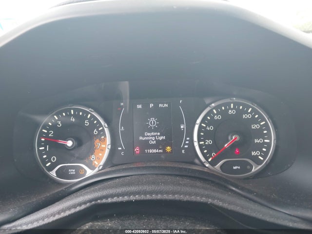 ZACCJABB2HPG07439 Jeep Renegade Latitude Fwd