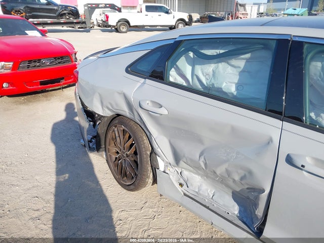 5XXG44J89RG261489 KIA K5 Gt