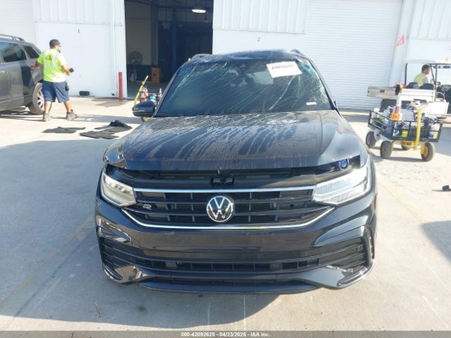 3VVCB7AXXRM000871 Volkswagen Tiguan 2.0t Se R-line Black