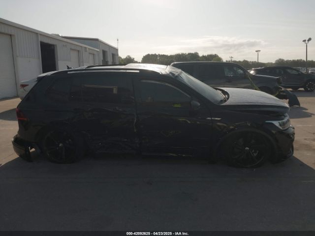 3VVCB7AXXRM000871 Volkswagen Tiguan 2.0t Se R-line Black