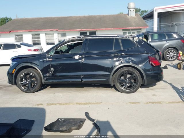 3VVCB7AXXRM000871 Volkswagen Tiguan 2.0t Se R-line Black