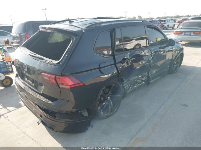 3VVCB7AXXRM000871 Volkswagen Tiguan 2.0t Se R-line Black