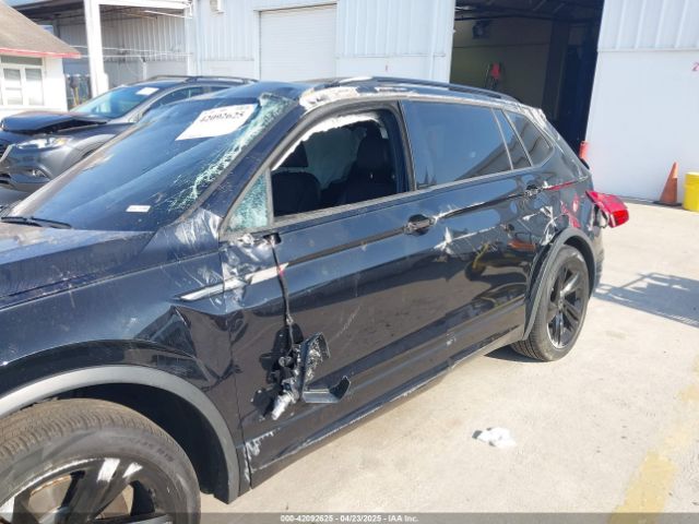 3VVCB7AXXRM000871 Volkswagen Tiguan 2.0t Se R-line Black