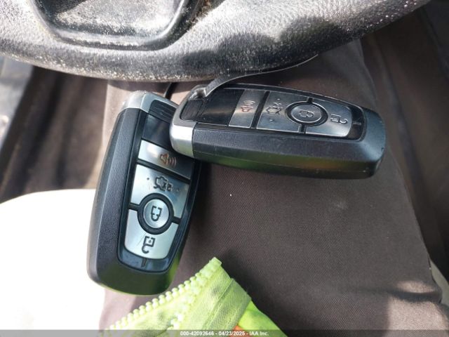3FA6P0G73JR229790 Ford FUSION S