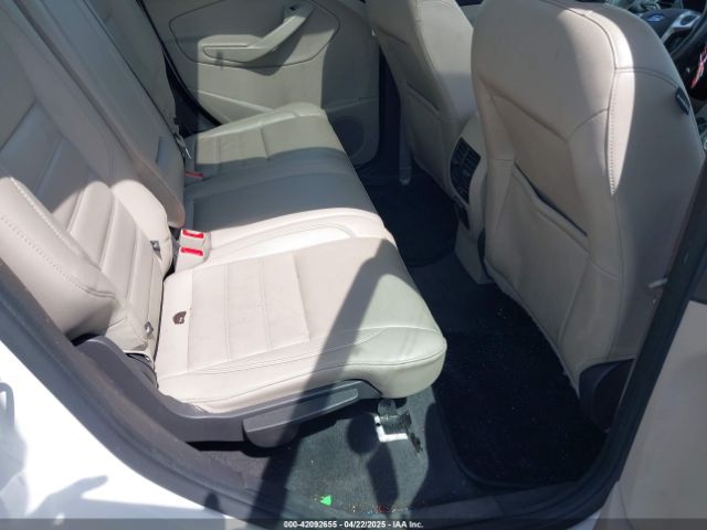 1FADP5FU4HL103927 Ford C-max Energi Titanium