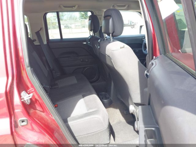 1C4NJPBA7ED798319 Jeep Patriot Sport