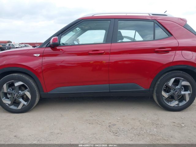KMHRC8A37PU224628 Hyundai Venue Sel