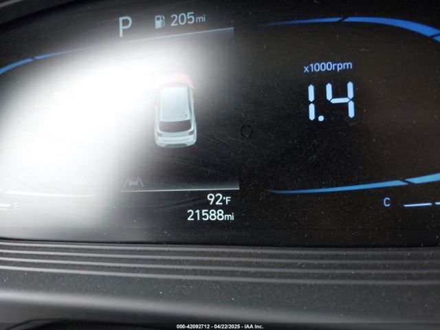 KMHRC8A37PU224628 Hyundai Venue Sel