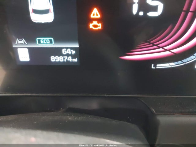 KNDCR3LE0R5121073 KIA NIRO EX