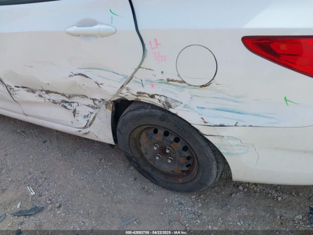 KMHCT4AE0HU319307 Hyundai ACCENT SE