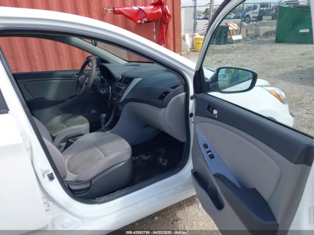 KMHCT4AE0HU319307 Hyundai ACCENT SE