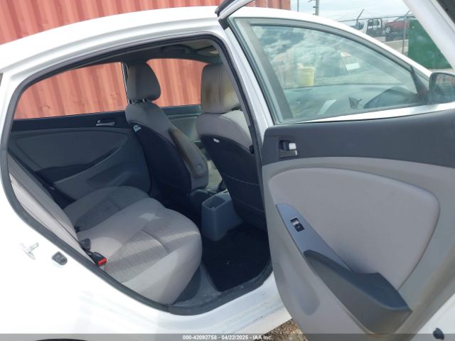 KMHCT4AE0HU319307 Hyundai ACCENT SE
