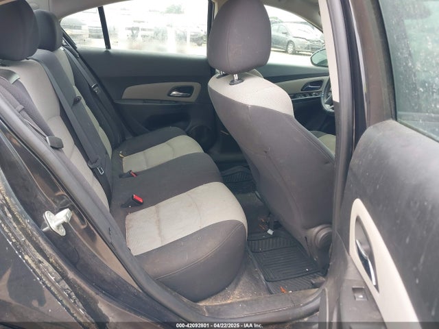 1G1PA5SH6E7249650 Chevrolet Cruze Ls Auto