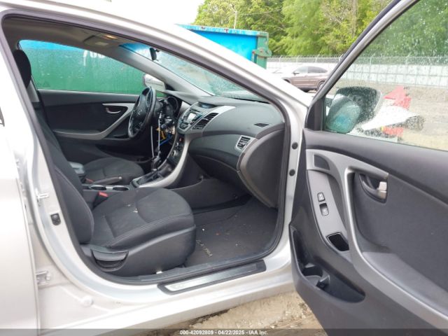 5NPDH4AEXFH554928 Hyundai ELANTRA SE