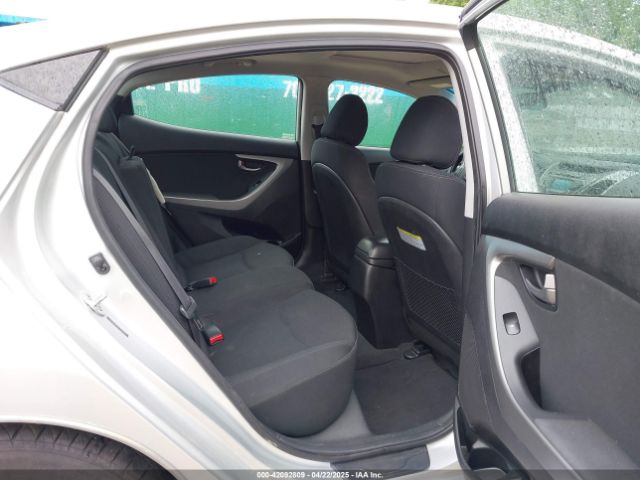 5NPDH4AEXFH554928 Hyundai ELANTRA SE
