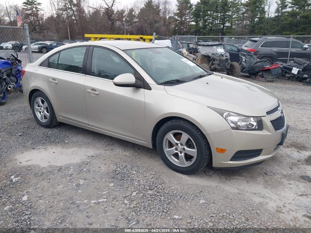 1G1PC5SB8E7442100 Chevrolet Cruze 1lt Auto