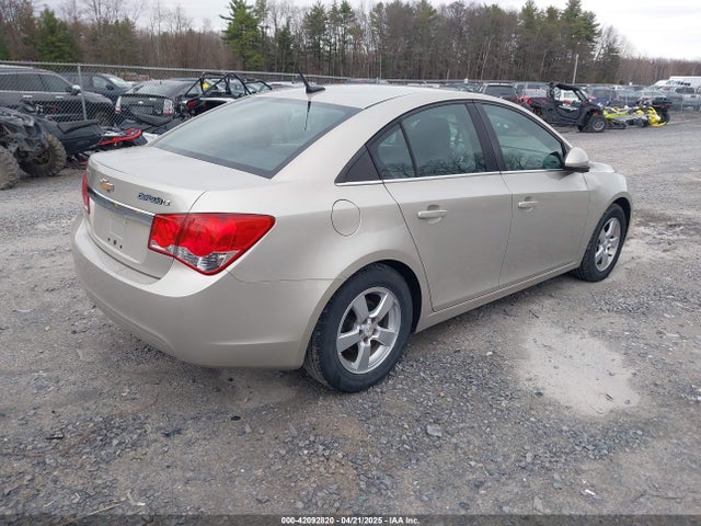 1G1PC5SB8E7442100 Chevrolet Cruze 1lt Auto
