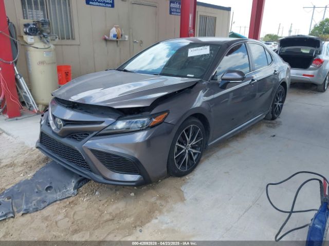 4T1T11AK6NU639527 Toyota CAMRY SE