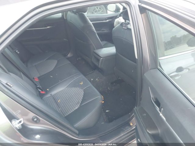 4T1T11AK6NU639527 Toyota CAMRY SE