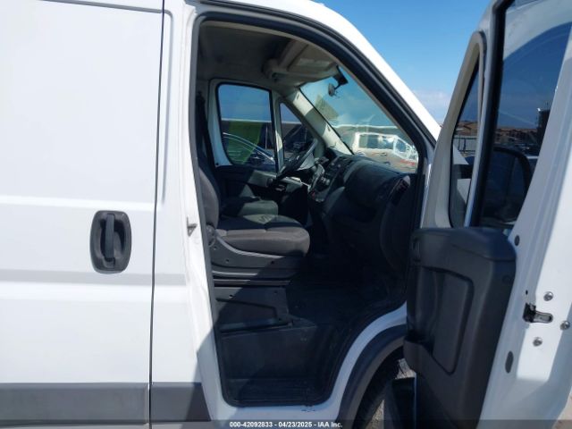 3C6TRVNG2FE519757 RAM Promaster 1500 Low Roof