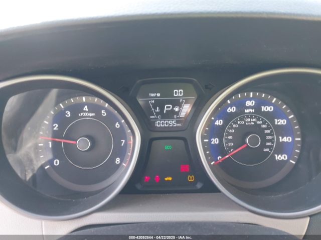 5NPDH4AE1EH468874 Hyundai ELANTRA SE