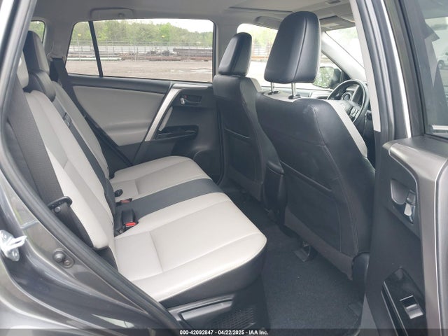 JTMDJREV8HD144858 Toyota Rav4 Hybrid Limited