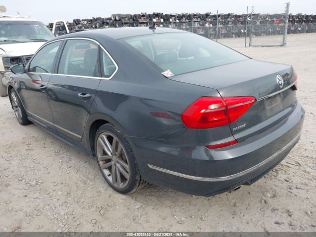1VWAT7A37GC042880 Volkswagen Passat 1.8t R-line