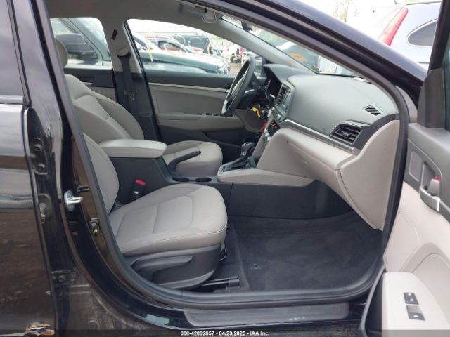 KMHD74LF5LU971931 Hyundai ELANTRA SE