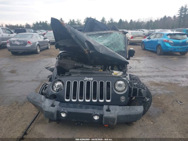 1C4BJWEG1HL721307 Jeep Wrangler Unlimited Sahara 4x4