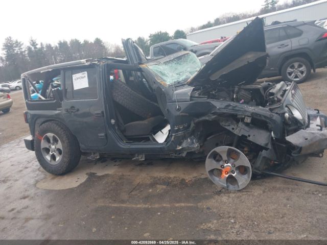 1C4BJWEG1HL721307 Jeep Wrangler Unlimited Sahara 4x4