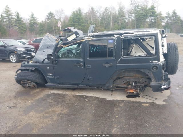 1C4BJWEG1HL721307 Jeep Wrangler Unlimited Sahara 4x4