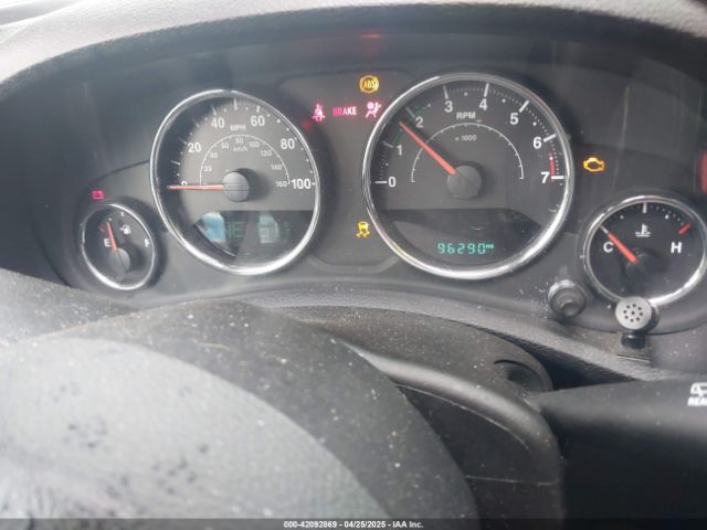 1C4BJWEG1HL721307 Jeep Wrangler Unlimited Sahara 4x4