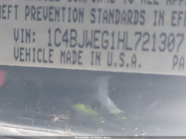 1C4BJWEG1HL721307 Jeep Wrangler Unlimited Sahara 4x4