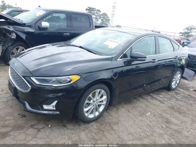 3FA6P0SU1KR285161 Ford Fusion Energi Titanium