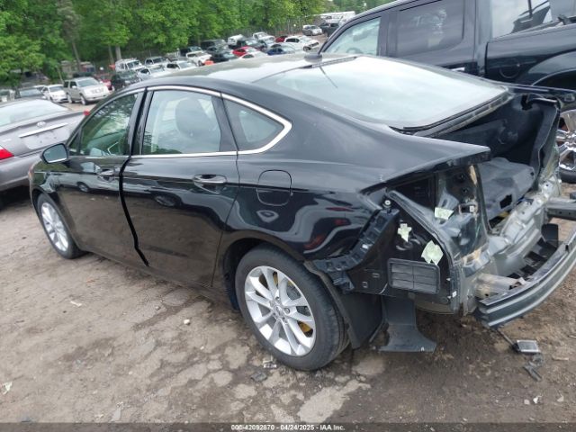 3FA6P0SU1KR285161 Ford Fusion Energi Titanium