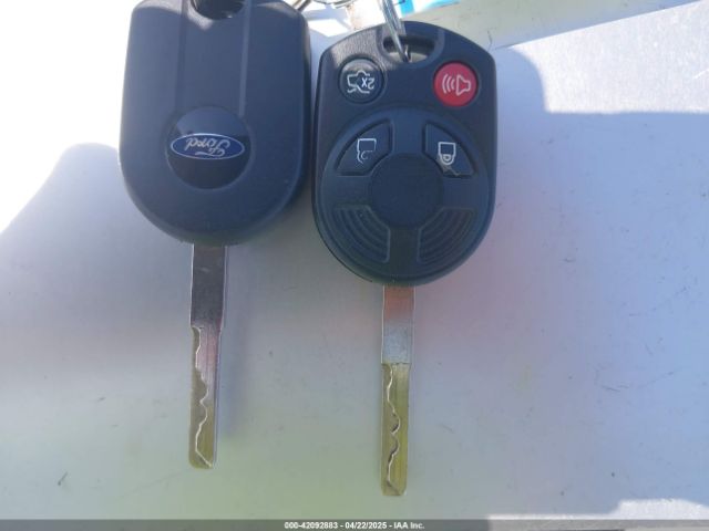 1FMCU9HDXJUC25514 Ford ESCAPE SEL
